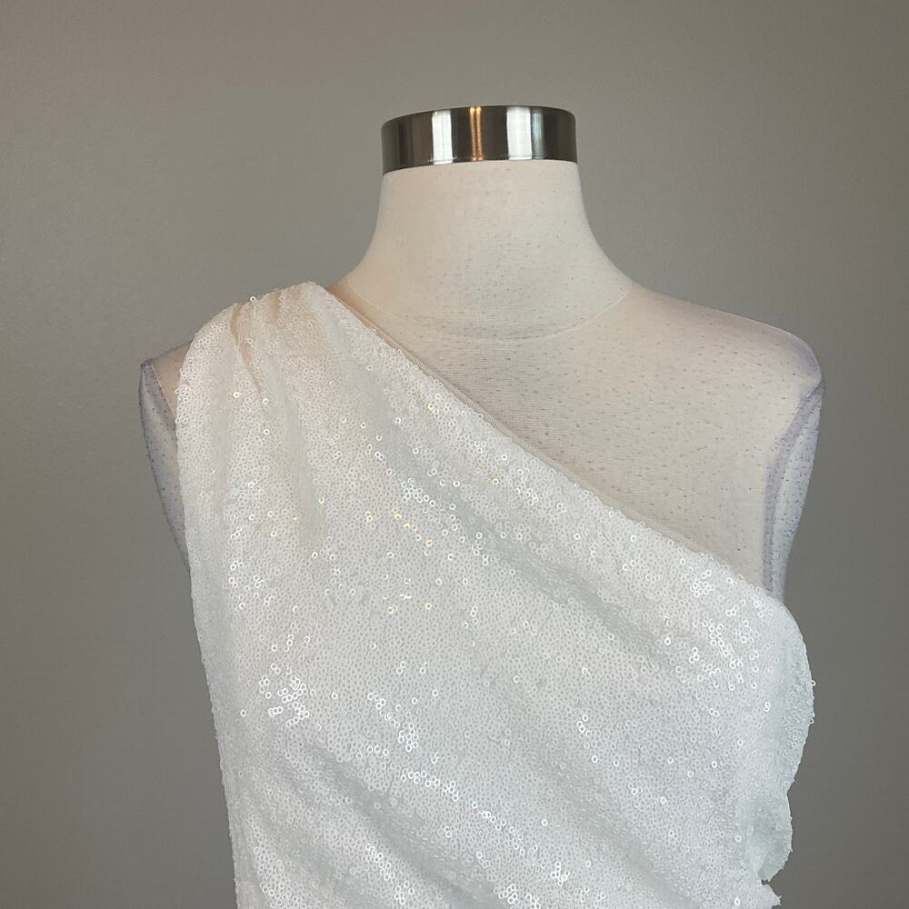 AQUA White Evening Gown Sequin One Shoulder Thigh Slit Long Formal Column Dress - Picture 9 of 12